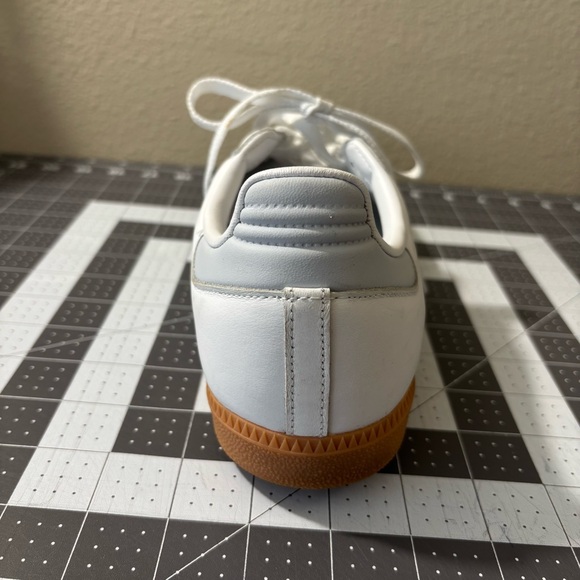 Adidas Sambas OG White Casual Sneakers - Picture 6 of 12
